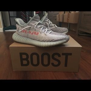 BLUE TINT YEEZY 350 V2 100% AUTHENTIC
